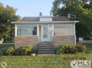 16372 Frazho Rd, Roseville, MI 48066