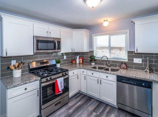 33825 Sunset Rd, Lucerne Valley, CA 92356