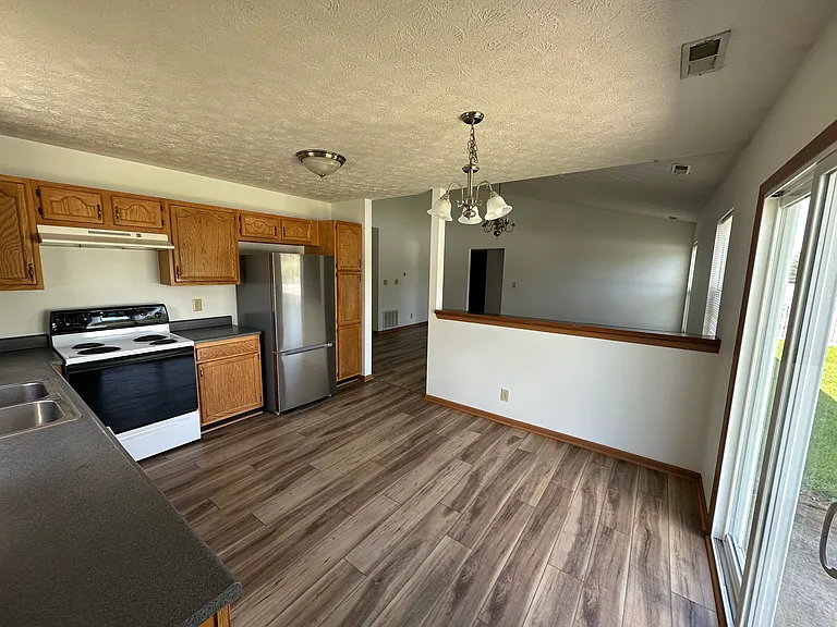 4017 Campion St — Photo 8
