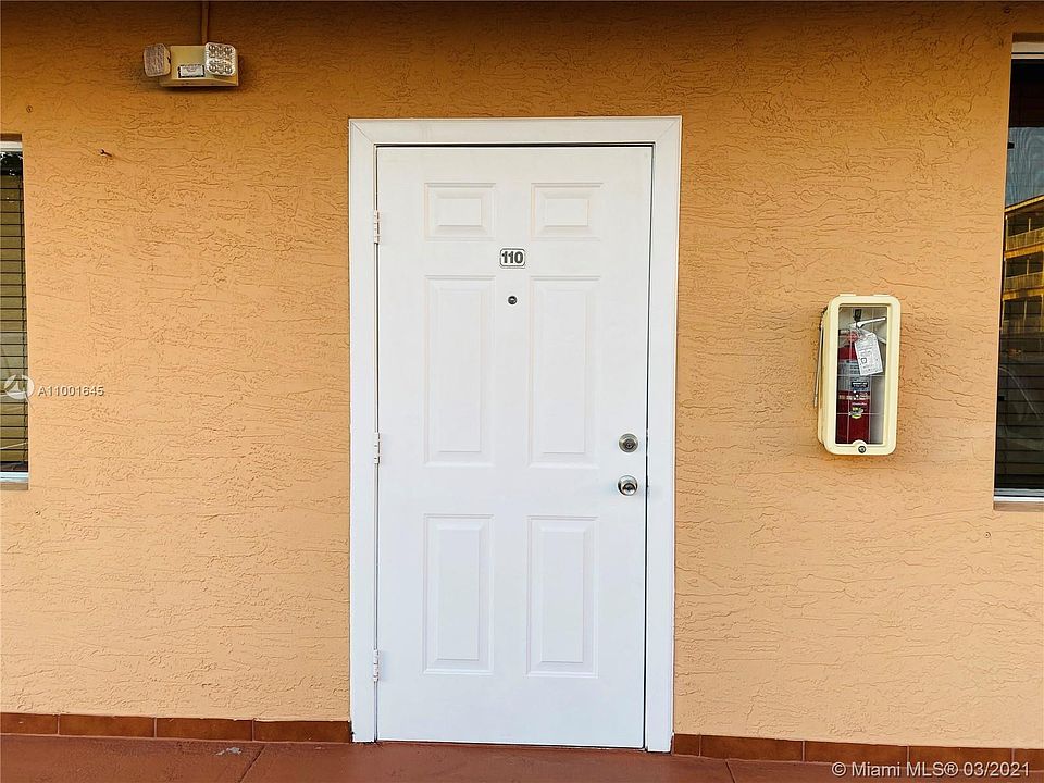 17350 NW 67th Ave Hialeah FL Zillow