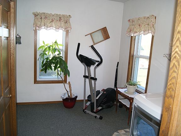 1st floor laundry 11x11