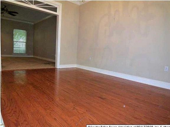5th image of 212 Highland Creek Pkwy