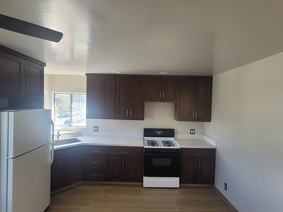 Kitchen- Stove and Fridge