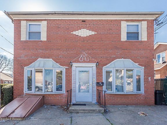 2nd image of 410 Meacham Ave