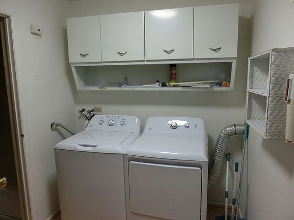 3rd image of 4446 Camden Ct