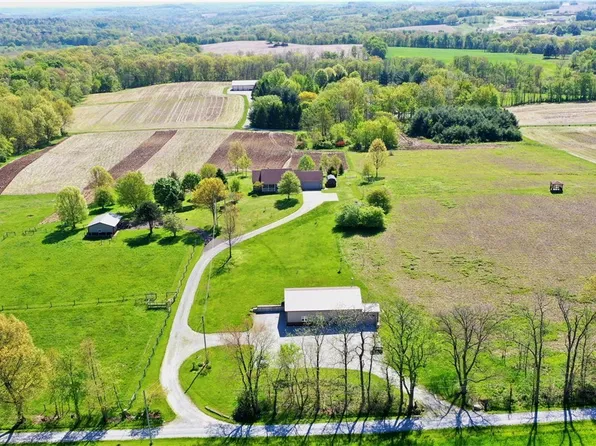 11751 State Route 39, Millersburg, OH 44654