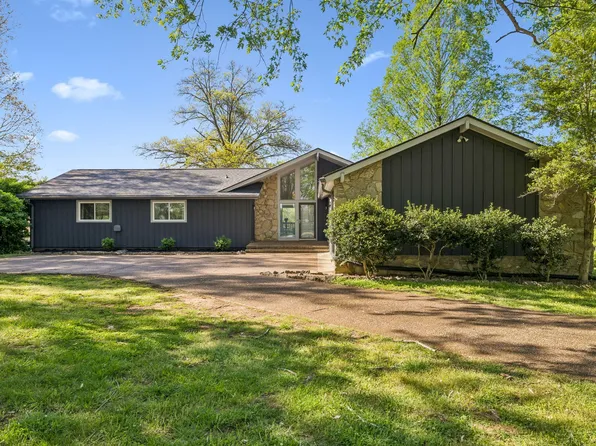 737 Maynard Ln, Columbia, TN 38401