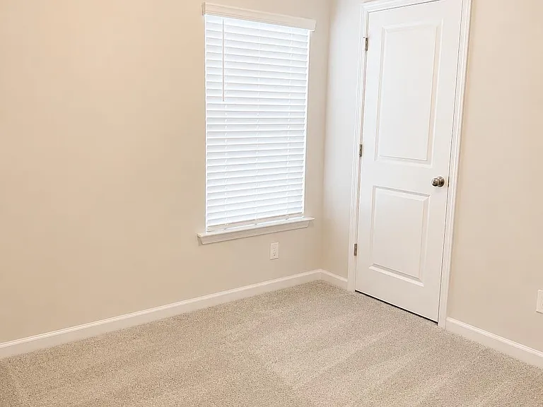820 Lodgepole Ln — Photo 10