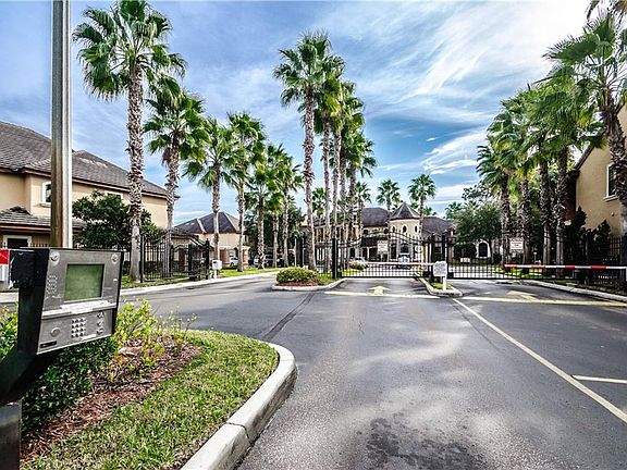 2nd image of 2277 Chianti Pl #3-0031