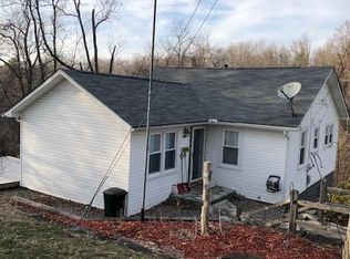 200 1/2 Reservoir Rd, Beckley, WV 25801
