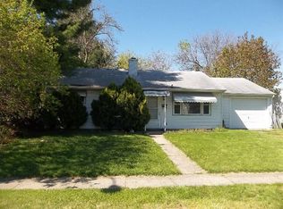 37 Rossmore Dr, Fairborn, OH 45324