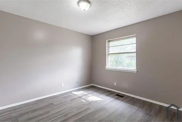 6309 S Owasso Ave — Photo 15