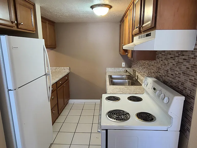 1689 W 8295 S #1 — Photo 3