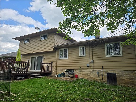 5th image of 1868 Beham Dr