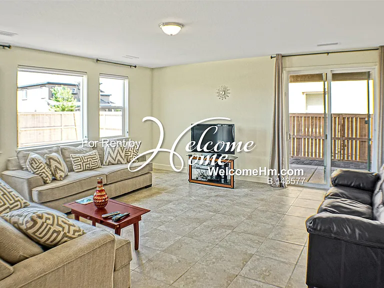 10445 Mott Ct — Photo 4
