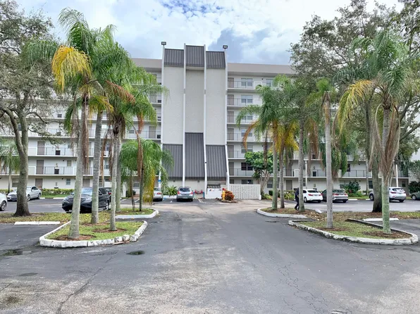 3100 W Rolling Hills Cir, Fort Lauderdale, FL