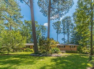 2824 Cherry Blossom Ln, East Pt, GA 30344