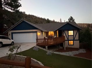 26633 Timberline Dr, Wrightwood, CA 92397