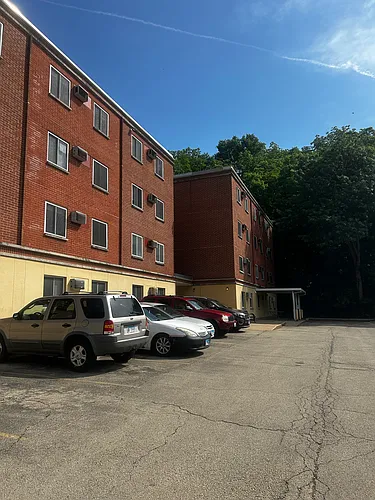 341 Franklin St #411 Photo 1