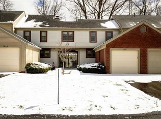 1852 Beechwood Ave NE, North Canton, OH 44720