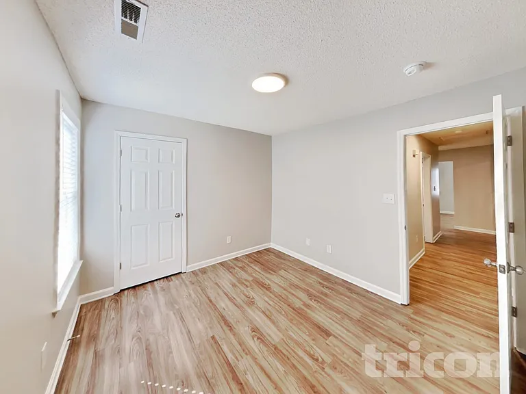 2112 Saponi Village Ct — Photo 10