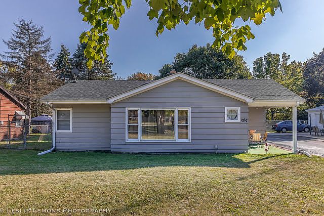 1st image of 1367 Raymond Dr