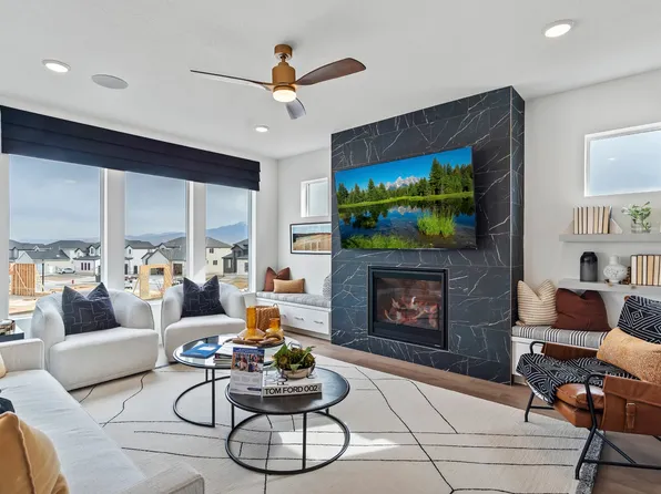 1034 W Fallow Dr, Saratoga Springs, UT 84045