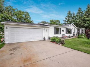 635 S 6th St, Barron, WI 54812