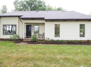 8737 Hendricks Rd, Mentor, OH 44060