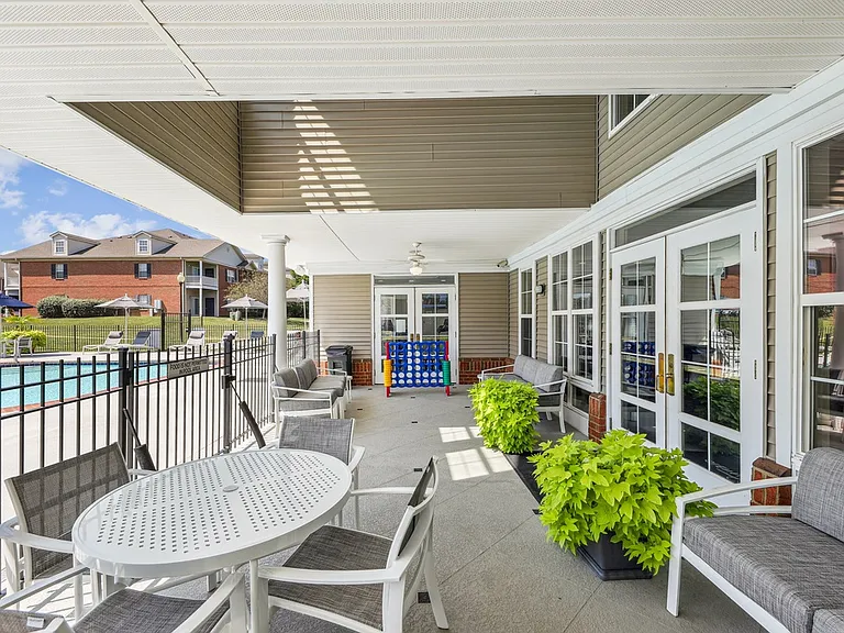 Glenmary Village Apartments — Photo 19