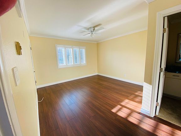 5th image of 7405 Charmant Dr #2231