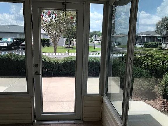 3rd image of 1653 Campos Dr