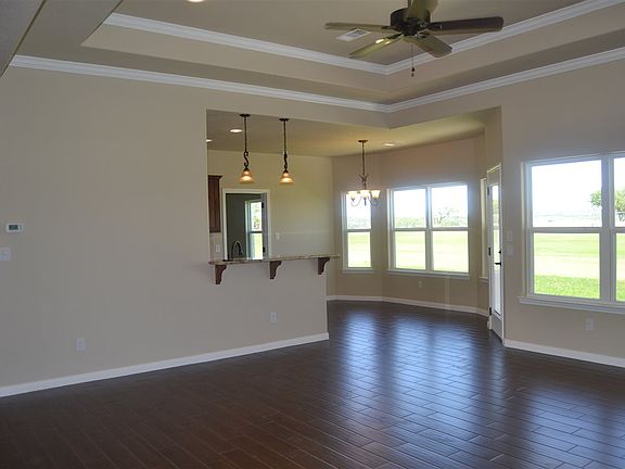 3rd image of 362 Firestone Dr