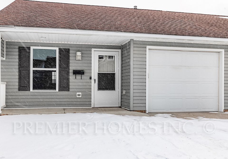 1st image of 841 Serenity Ln