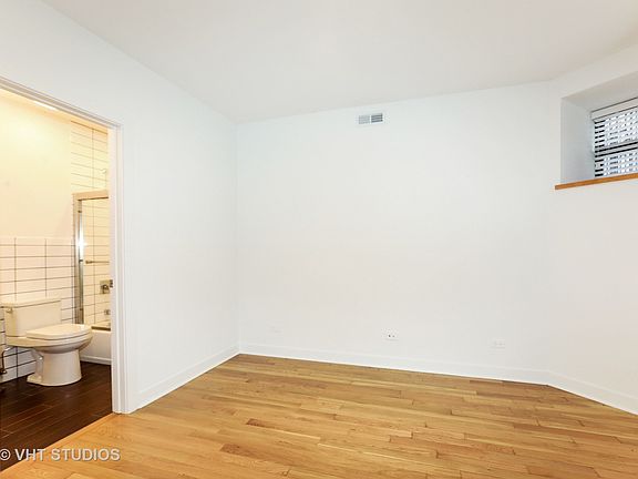 4th image of 4913 S Calumet Ave APT Gs