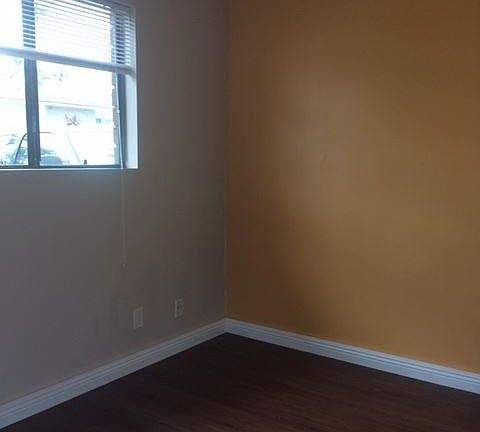 2nd image of 2835 Seahorse Ave