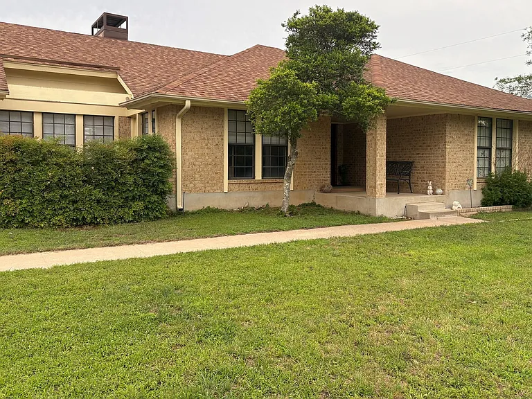 7745 El Dorado Dr — Photo 3