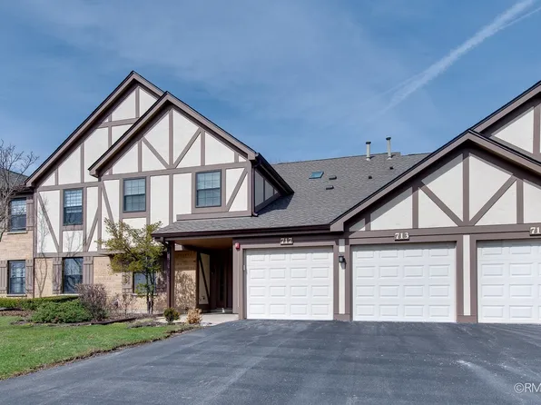 715 Elizabeth Dr #24, Wood Dale, IL 60191