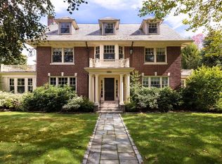 1004 Centre St, Newton, MA 02459