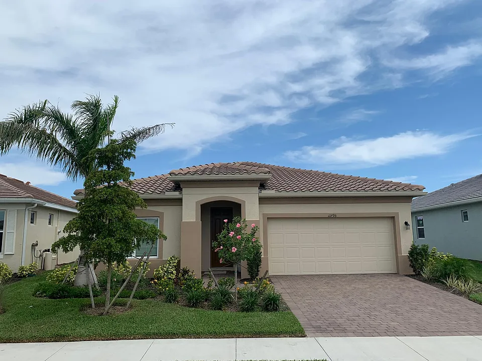 11795 Sistine Ln