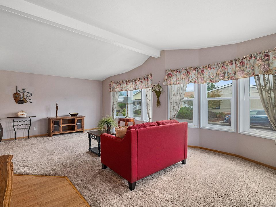 888 Kings Way, Grants Pass, OR 97526 Zillow