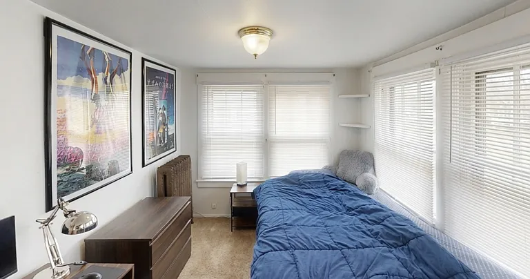 500 Catherine St #2 — Photo 5