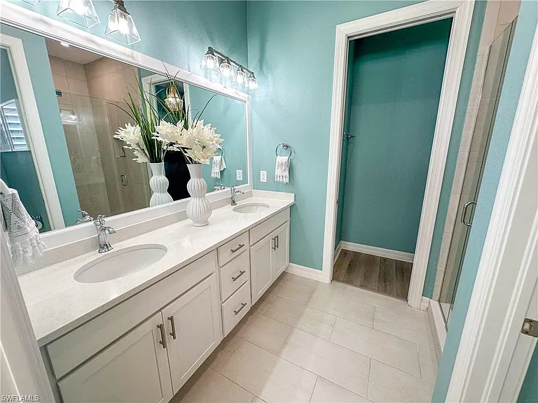 232 Indies Dr E #201 — Photo 22