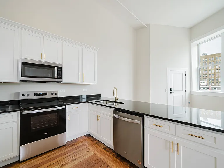 315 Cotton Ave #301 — Photo 25