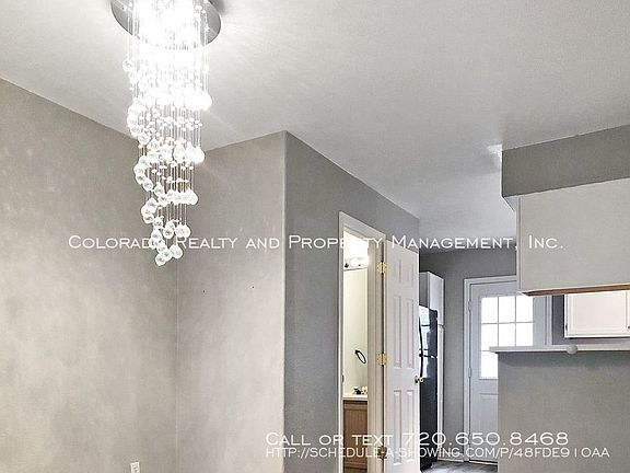 5th image of 8240 S Fillmore Way