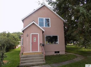 320 4th St, Nashwauk, MN 55769