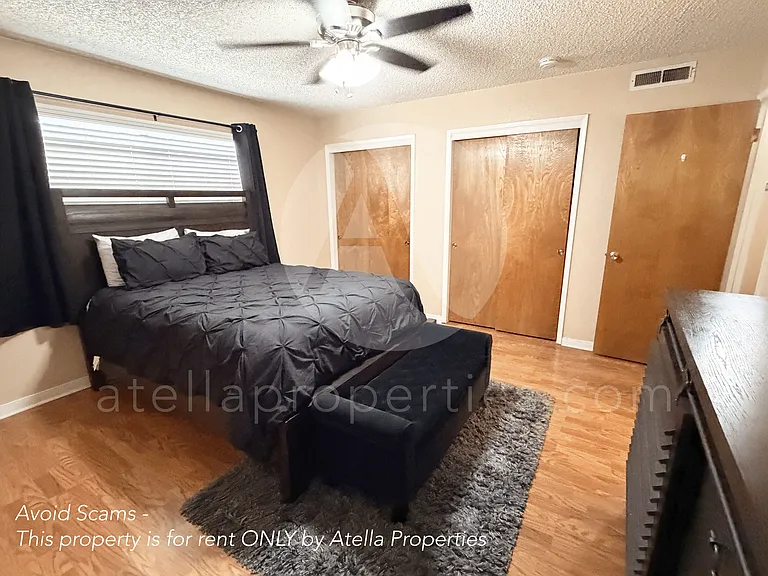 919 Greenfield Ave #1 — Photo 10