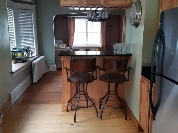 1141 Grand Ave, Saint Paul, MN 55105