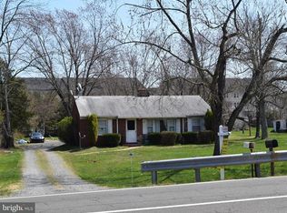 6905 Catharpin Rd, Gainesville, VA 20155