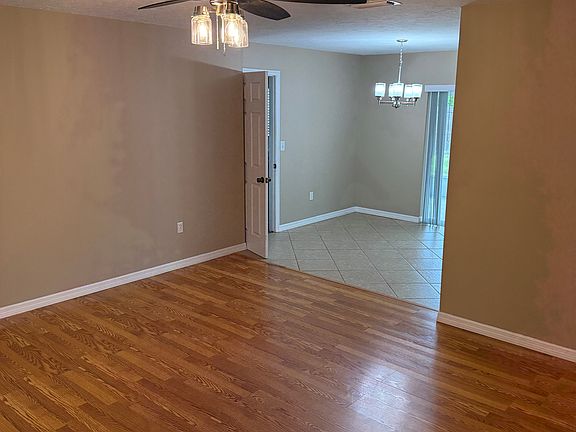 5th image of 6122 Otis Rd